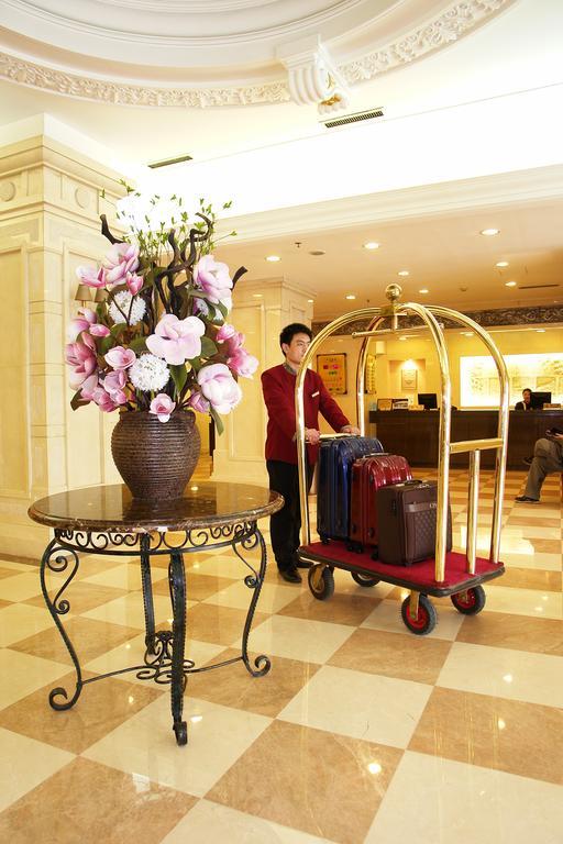 Jingbin Hotel Пекин Екстериор снимка