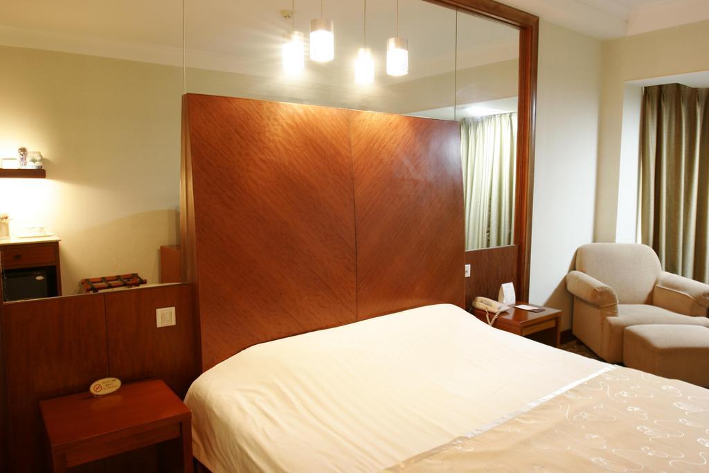 Jingbin Hotel Пекин Екстериор снимка