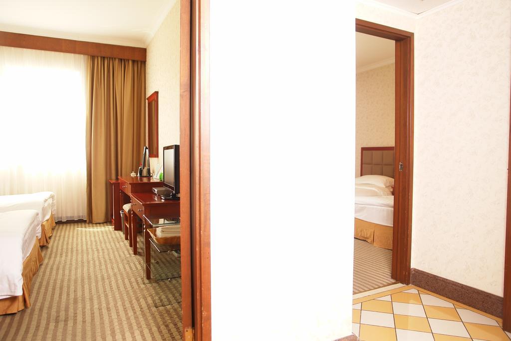 Jingbin Hotel Пекин Екстериор снимка